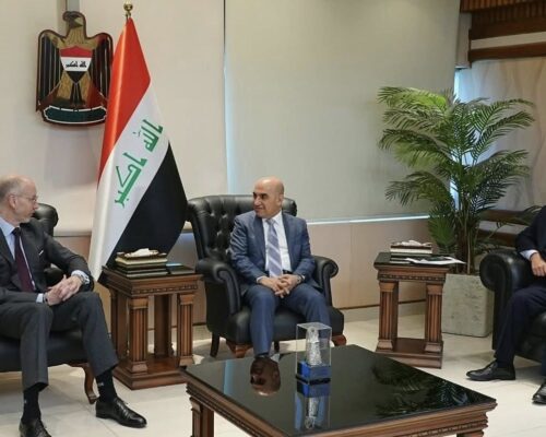 مدير عام البلديات يشارك في حضور لقاء السيد الوزير  مع رئيس بعثة السفارة السويدية