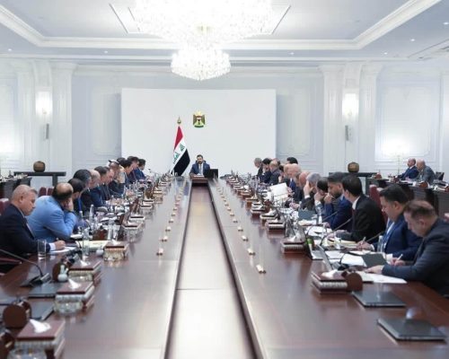 مدير عام البلديات العامة يشارك في الاجتماع الذي ترأسه رئيس مجلس الوزراء حول الجلسة الاعتيادية الخامسة للهيأة العليا للتنسيق بين المحافظات