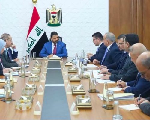 مدير عام البلديات العامة يشارك في الاجتماع الذي ترأسه رئيس مجلس الوزراء السيد علي فالح الزيدي للجنة العليا الخاصة بمبادرة المليون قطعة أرض سكنية